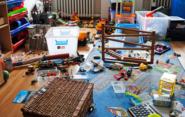 moll Gesundes Lernen - ZImmer aufräumen - Spielsachen Ordnung halten, spielen, Freizeit