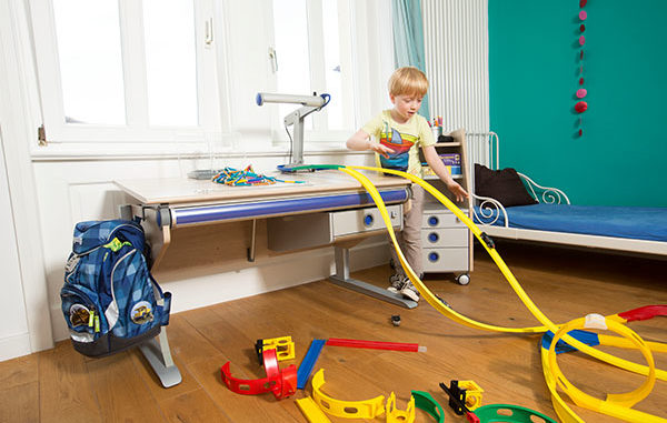 2015_KW16_was sollte im Kinderzimmer nicht fehlen, Kinder, moll, Gesundes Lernen, spielen, Kinderschreibtisch moll, Kinderzimmer, Gesundes Lernen, Kinderschreibtisch, Kinderdrehstuhl