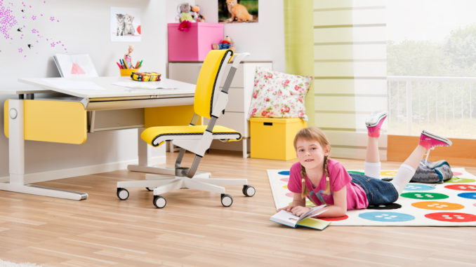 Ein_Kinderzimmer_braucht_Farbe