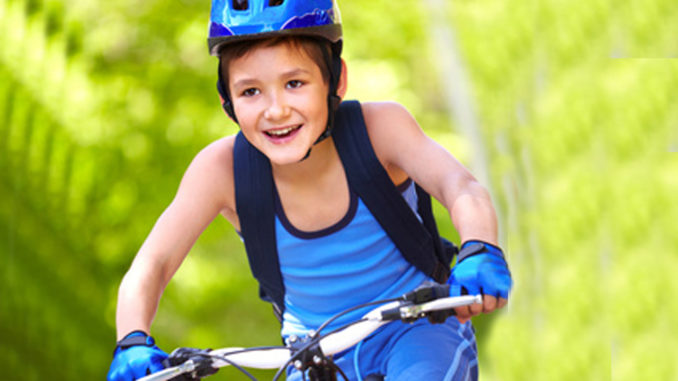 Fahrradhelm_macht_Schule